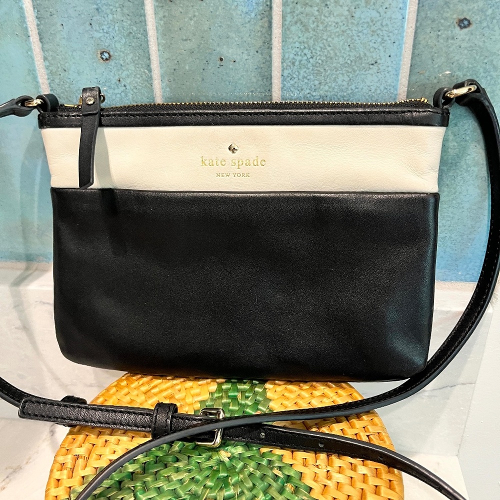 Kate Spade New York Small Color Block Black And Cream Crossbody